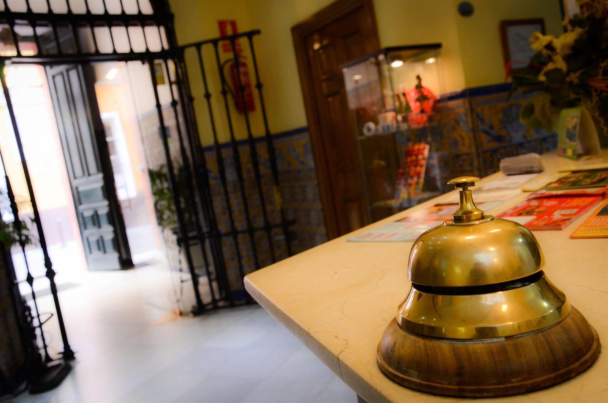 Hotel Londres إشبيلية المظهر الخارجي الصورة